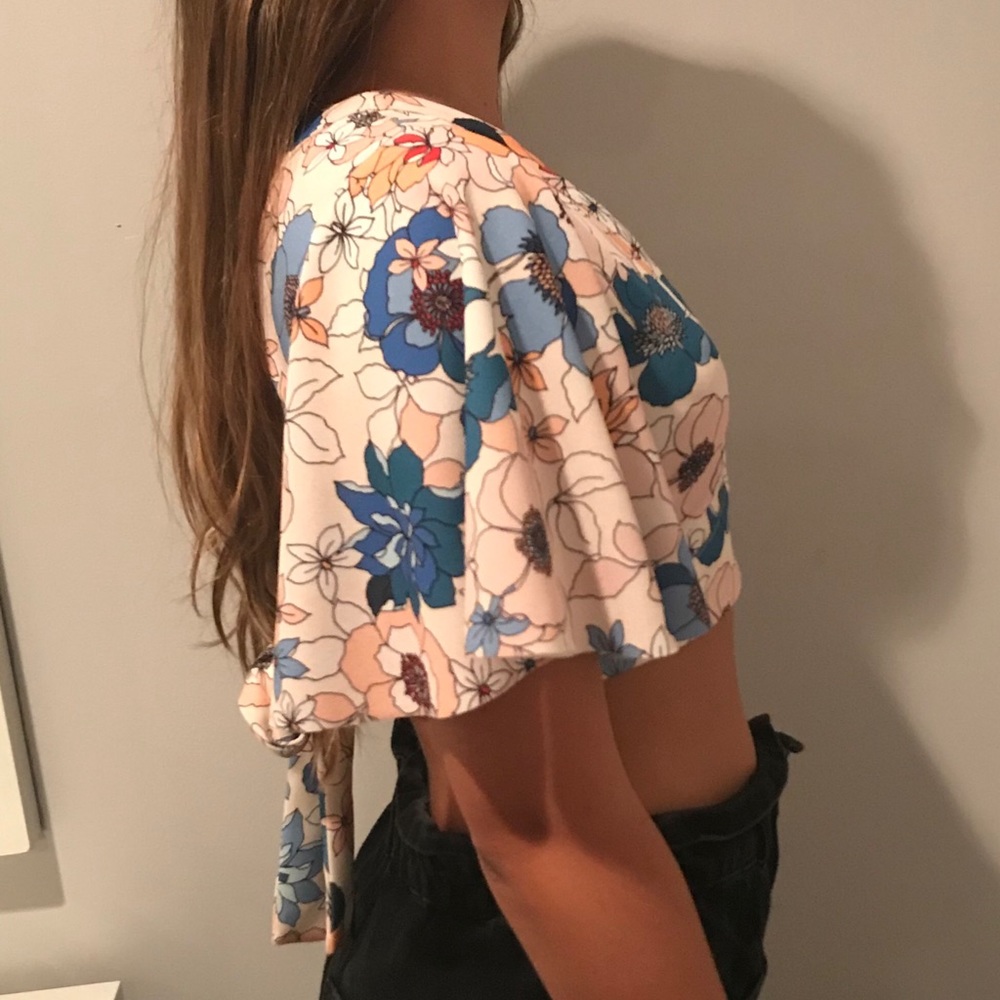 Zara floral crop! - Picture 2 of 4
